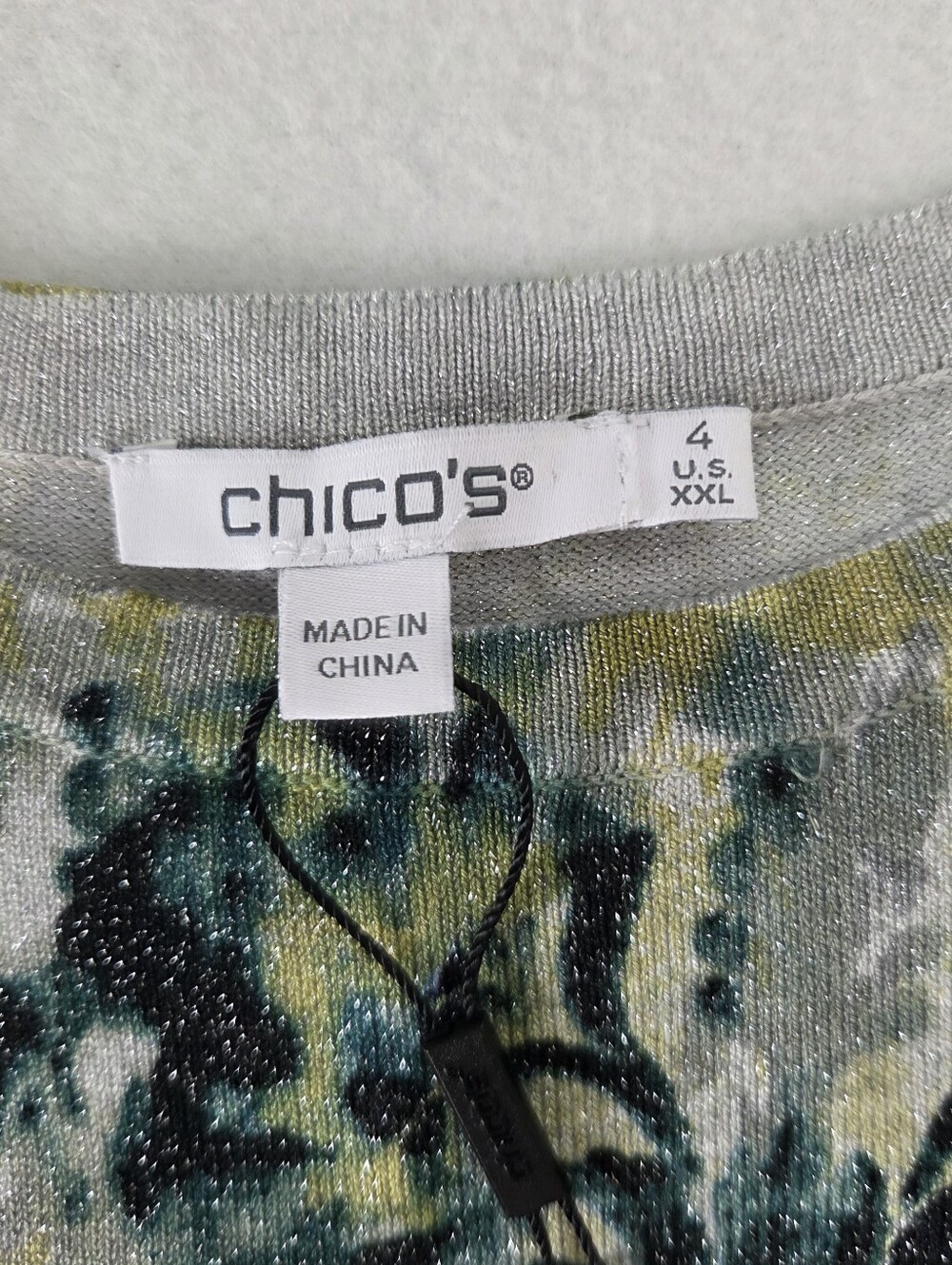 Chico's Green & Teal Patterned Damask Top Size 4 - Picture 4 of 8